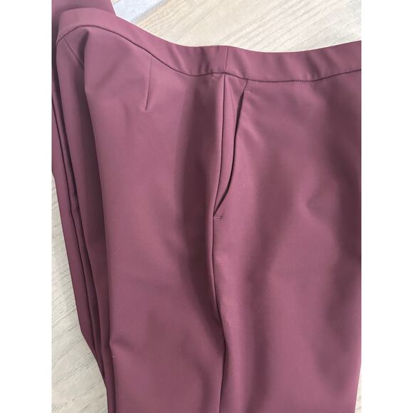 Theory Thaniel Twill Slim-Fit Crop Pants - Picture 4 of 4